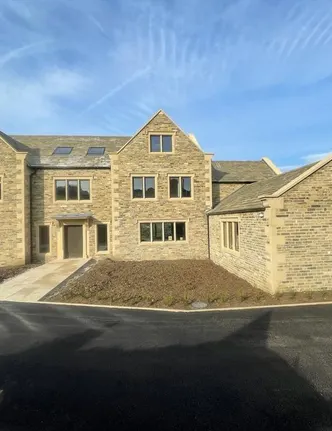 Cut-Stone Facade on a New Two-Story Home