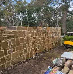 Sandstone Ashlar Garden Wall, photo 2