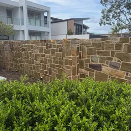 Sandstone Ashlar Garden Wall, photo 5
