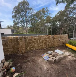 Sandstone Ashlar Garden Wall, photo 7