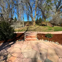 Sandstone Flagstone Patio and Garden Path, photo 1