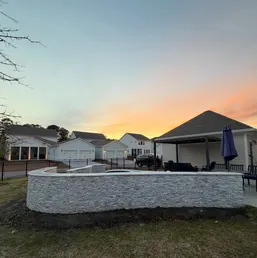 Stacked Stone Veneer Pool Wall with Coping, photo 1